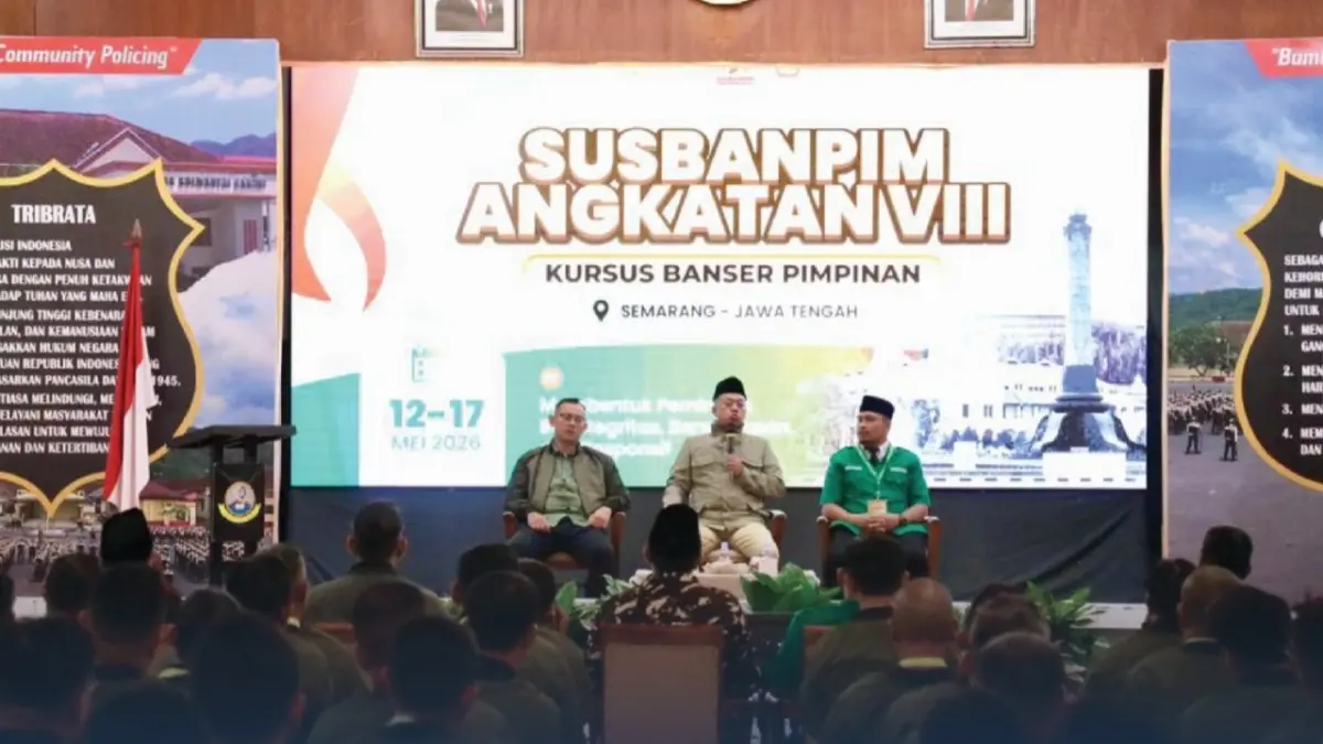 Menteri ATR/BPN Nusron Wahid saat menjadi pembicara di SUSBANPIM Banser di Semarang. (ist)
