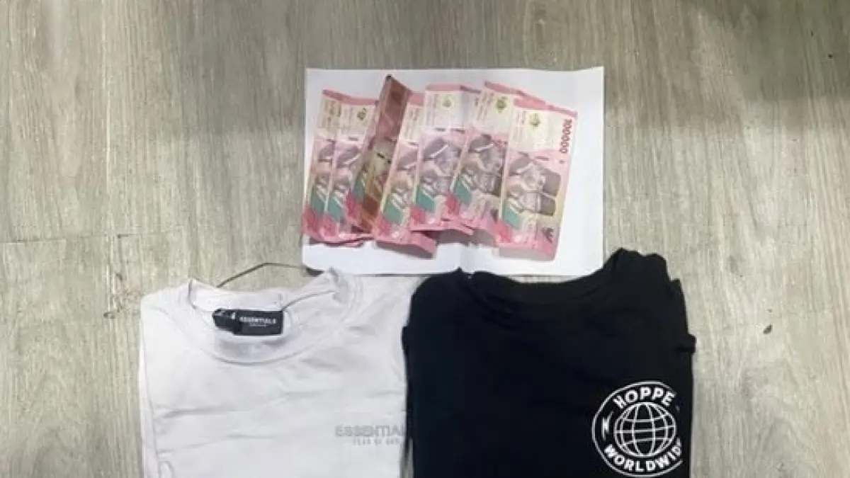 Barang bukti yang berhasil diamankan dari tangan IKD, pelaku penjambretan WNA Rusia di Kuta. (ist)