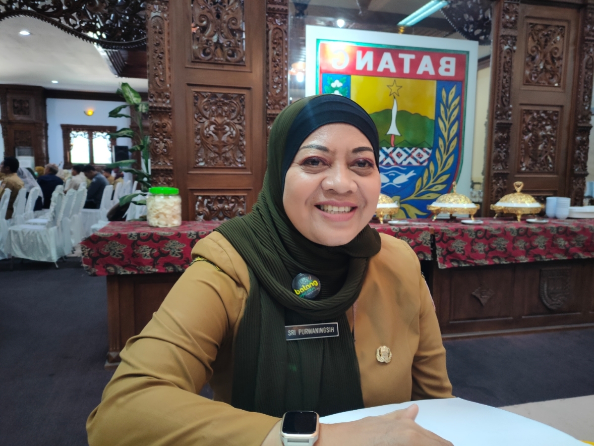 Kepala BPKPAD Batang, Sri Purwaningsih. (Riyan Fadli Jawa Pos Metro Pekalongan)
