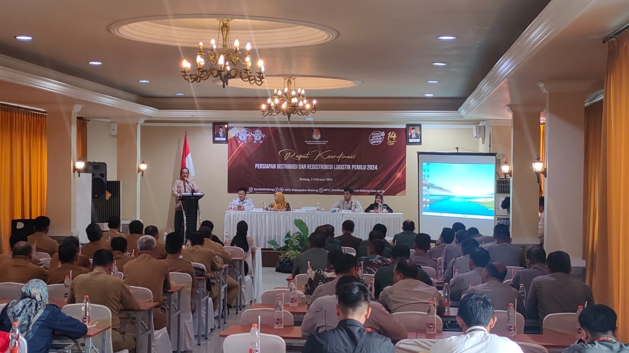 RAKOR : KPU Kabupaten Batang menggelar Rapat Koordinasi (Rakor) Persiapan Distribusi dan Redistribusi Logistik Pemilu 2024.