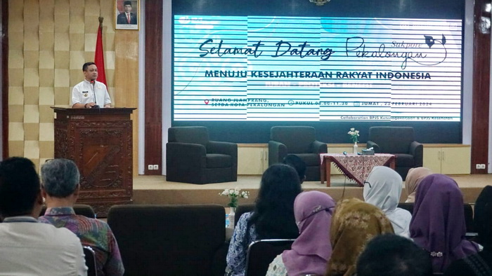 POTENSI MASA DEPAN : Wali Kota Pekalongan Achmad Afzan Arslan Djunaid saat membuka Pekalongan Sakpore di Ruang Jlamprang Setda, Jumat 23 Februari 2024.