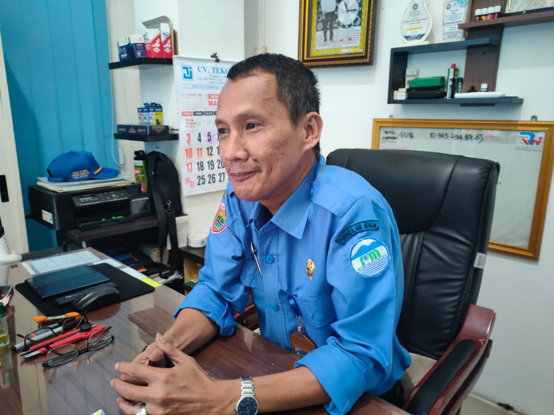 Direktur Umum PAM Sendang Kamulyan, Sys Mandayun. (Riyan Fadli Jawa Pos Metro Pekalongan)