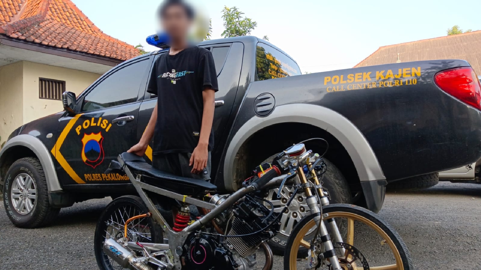 GAGAL BALAPAN: Joki balap liar dan sepeda motor rakitannya diamankan Polsek Kajen, Sabtu (30/3/2024).