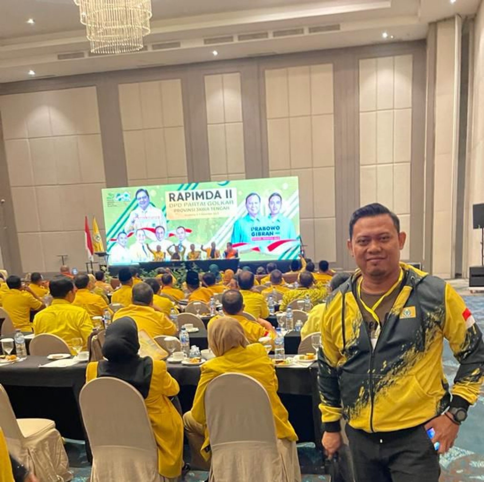 POLITIK: Sekretaris DPD Partai Golkar Kabupaten Pekalongan Ruben Prabu Faza saat menghadiri suatu acara partainya.