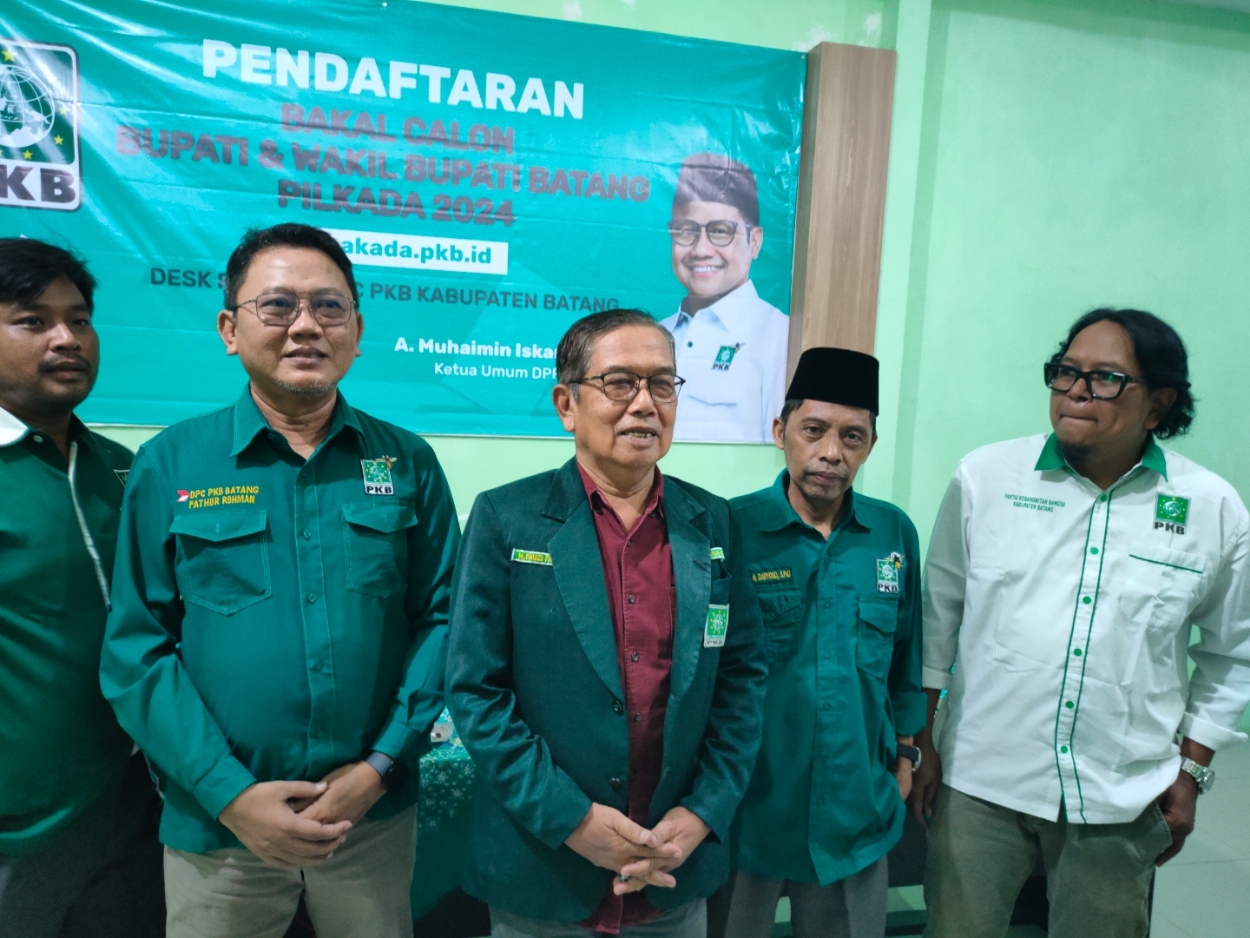 Ketua DPC PKB Kabupaten Batang, Fauzi Fallas (Riyan Fadli Jawa Pos Metro Pekalongan)