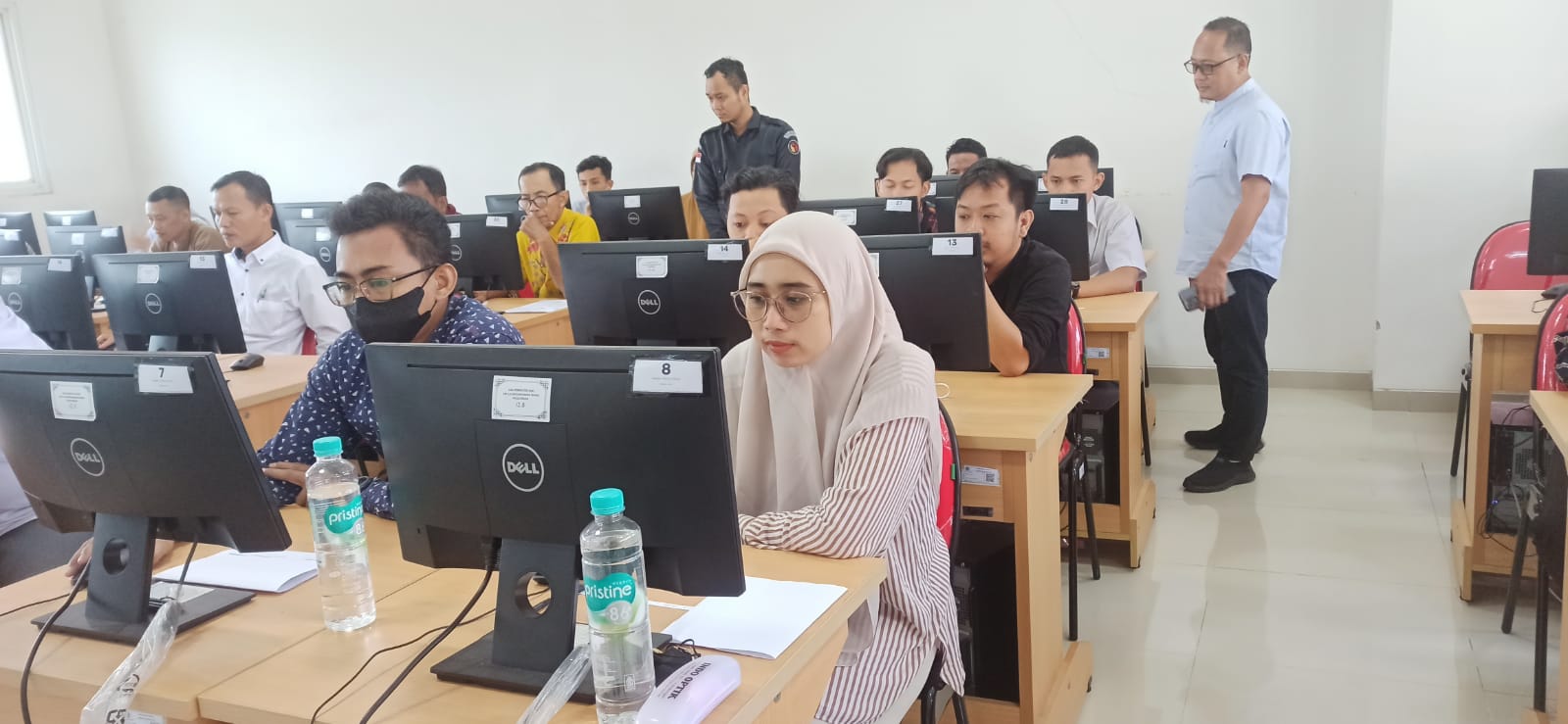 JELANG PILKADA: Suasana seleksi Panwascam Bawaslu Kabupaten Pekalongan, di kampus UIN Gus Dur, Rowolaku, Kajen, Selasa (14/5/2024).