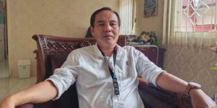 Kepala Dindikbud Kabupaten Pekalongan Kholid