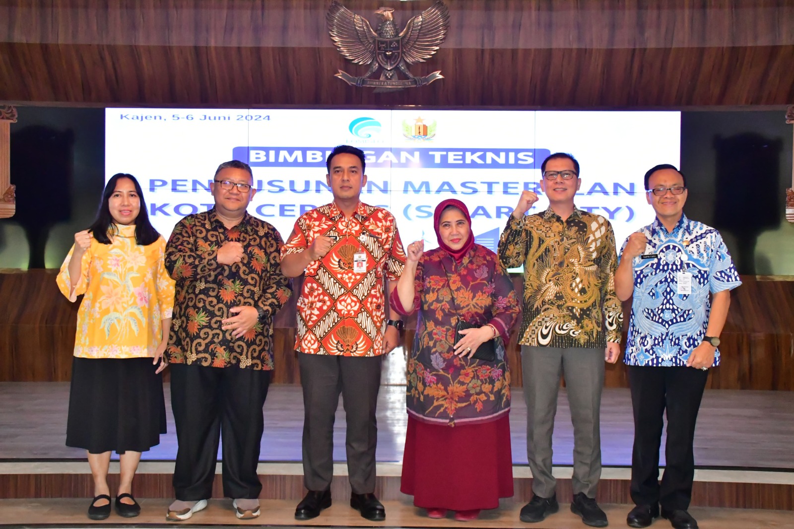 SMART CITY: Sekda Kabupaten Pekalongan Yulian Akbar saat menghadiri bimtek penyusunan rencana induk smart city, Rabu (5/6/2024).