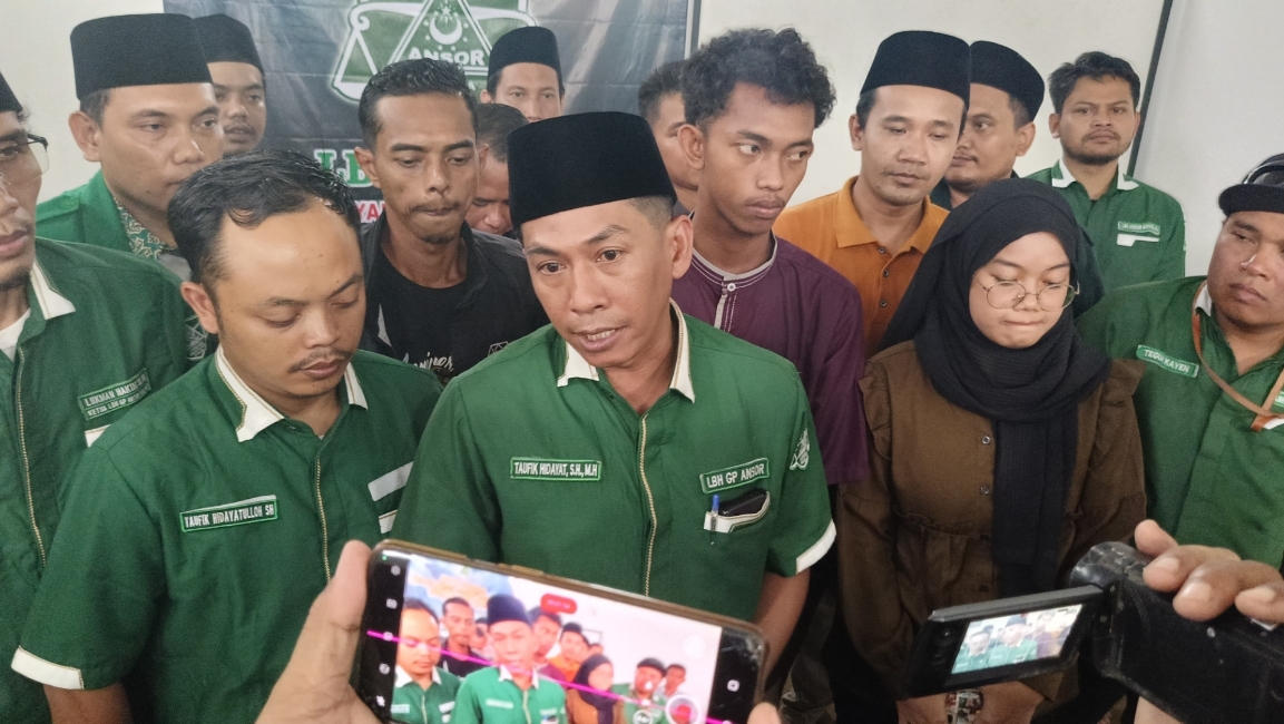 KASUS MENGUAP: LBH Ansor Batang saat melakukan konpers di Gedung Ansor Batang. (istimewa)