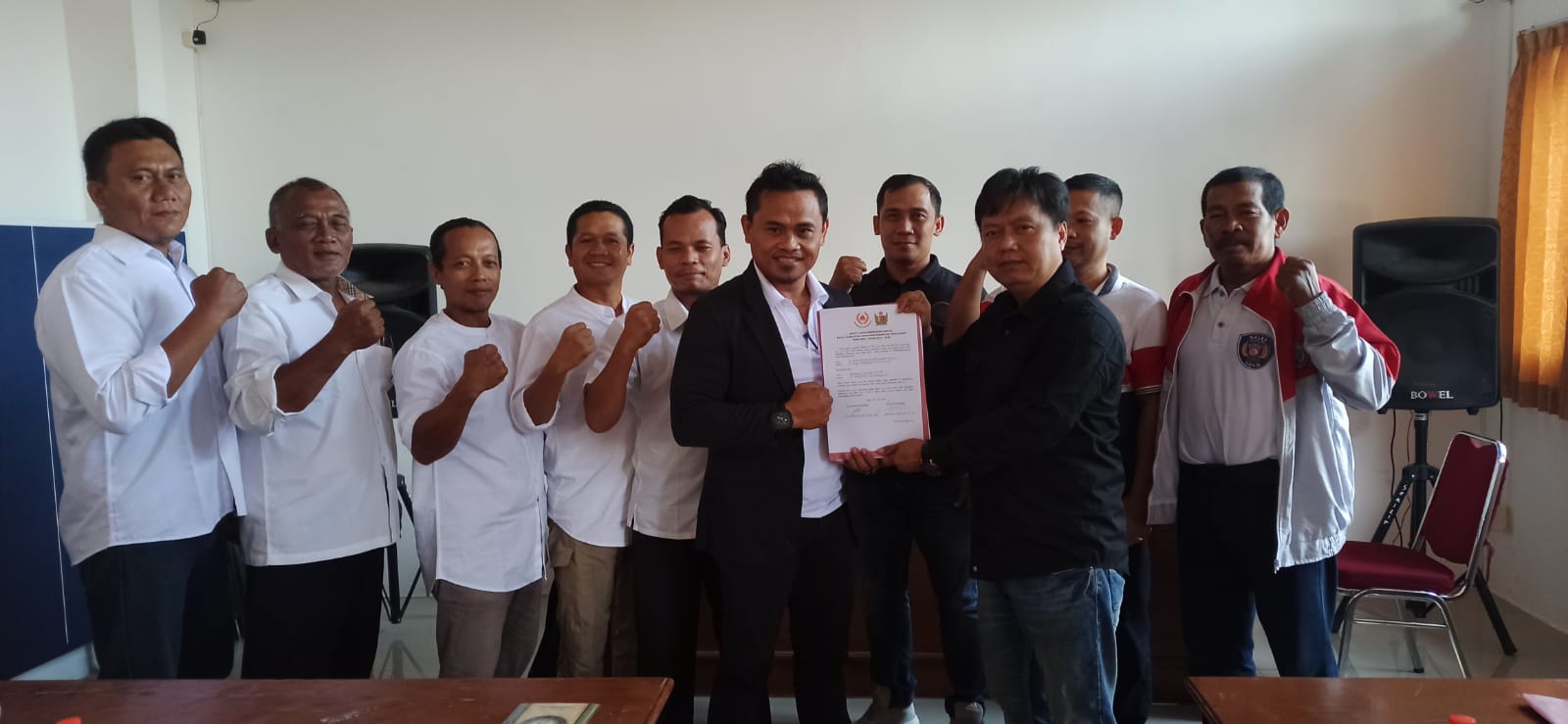 MENDAFTAR: Rindiansyah saat mendaftar sebagai bakal calon Ketua KONI Kabupaten Pekalongan, Jumat (21/6/2024).