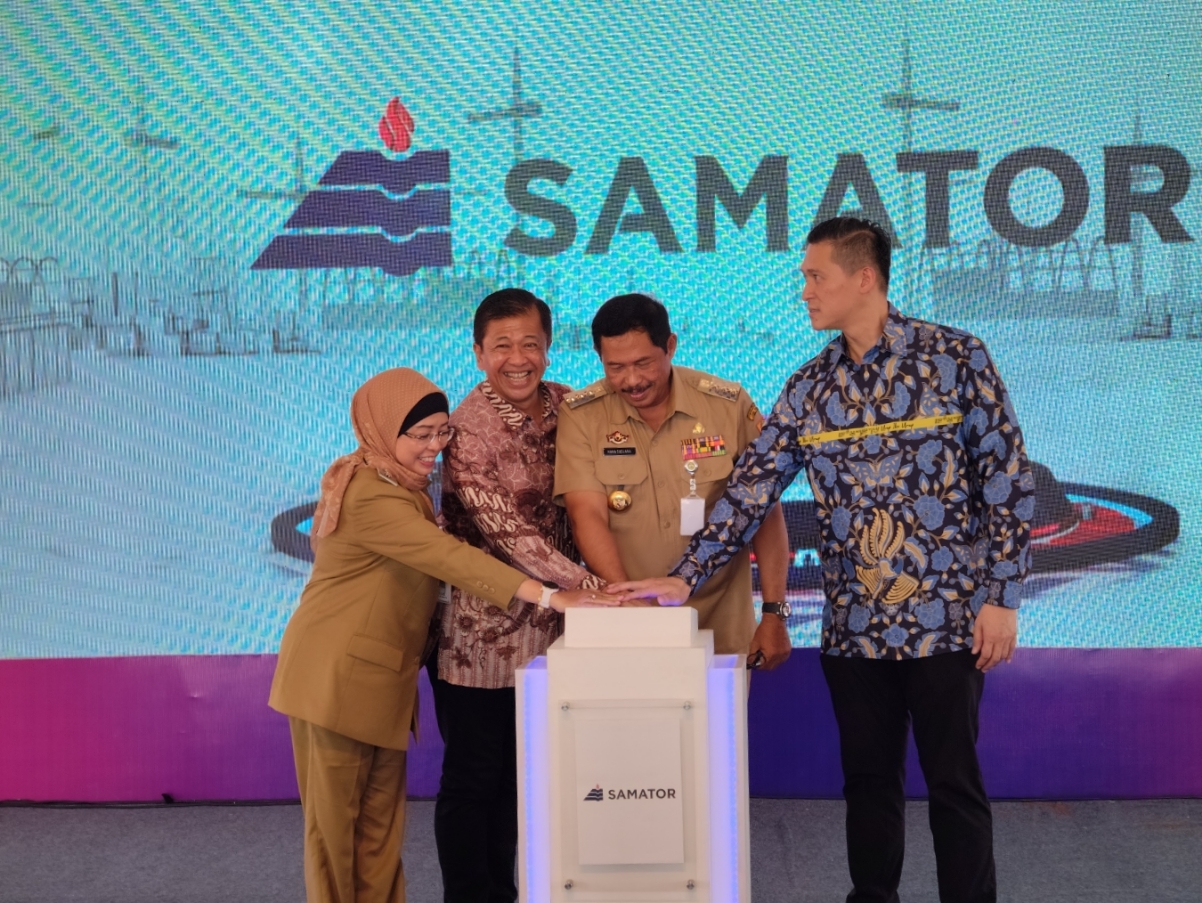 BEROPERASI: Proses peresmian pabrik Samator di KITB yang dipimpin oleh Pj Gubernur Jateng Nana Sudjana