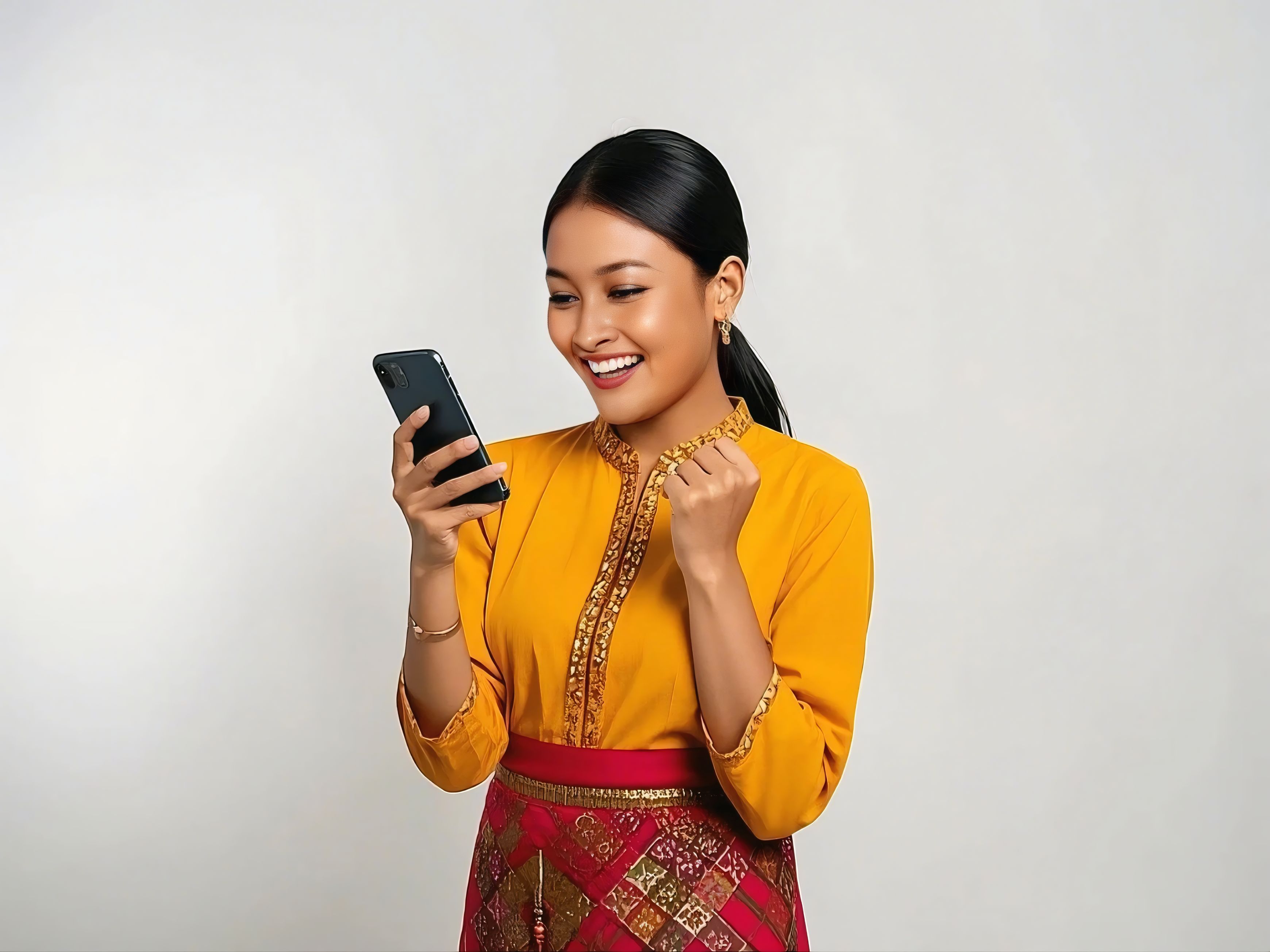 SENANG - Kalau konten kita bagus dan menarik perhatian, dan penontonnya juga tinggi.