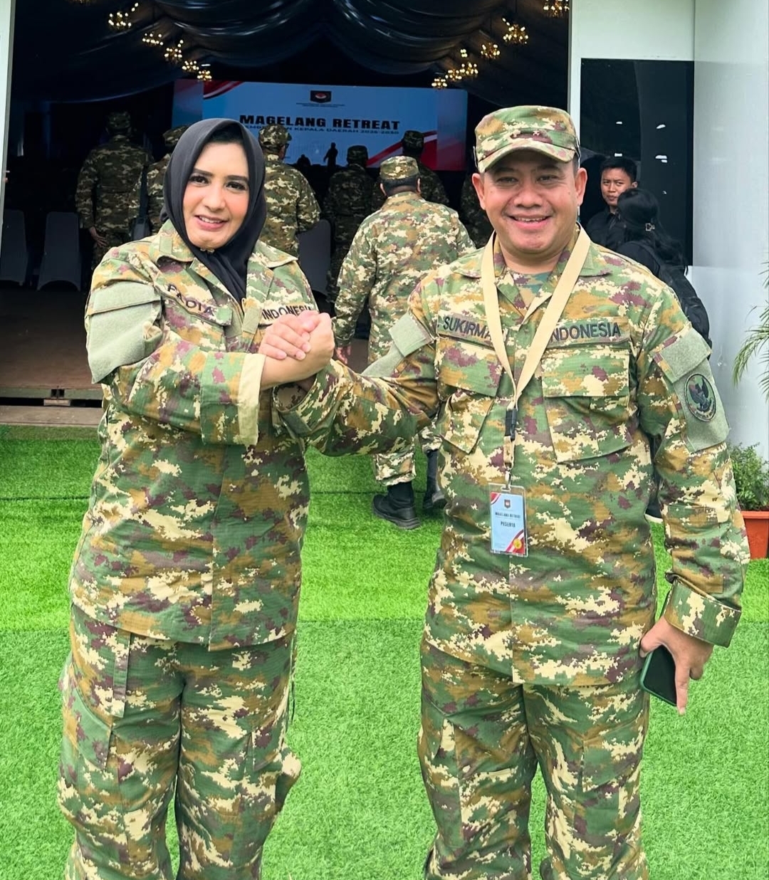 KOMPAK: Bupati-Wakil Bupati Pekalongan Fadia-Sukirman saat di tempat retret kepala daerah, Magelang, Jawa Tengah. Foto diambil dari instagram @fadiaarafiq.official