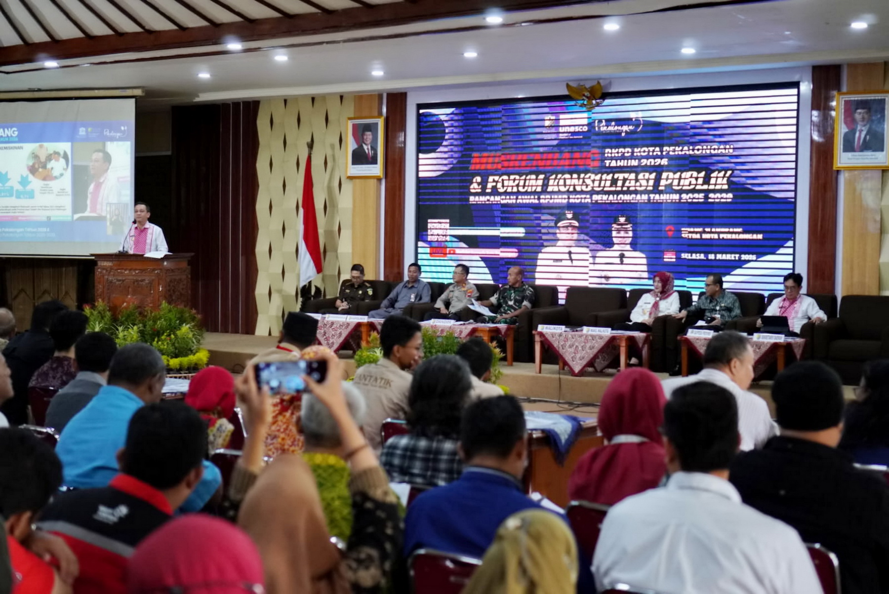 PAPARAN -&nbsp;Walikota Pekalongan HA Afzan Arslan Djunaid saat paparan dalam&nbsp;Musrenbang RKPD 2026, sekaligus forum konsultasi publik rancangan awal RPJMD tahun 2025-2029, Selasa (18/3/2025).