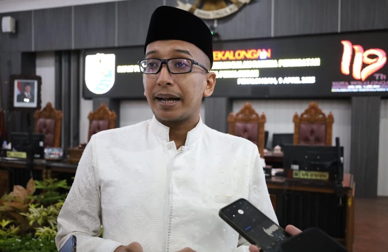 Ketua DPRD Kota Pekalongan M Azmi Basyir.