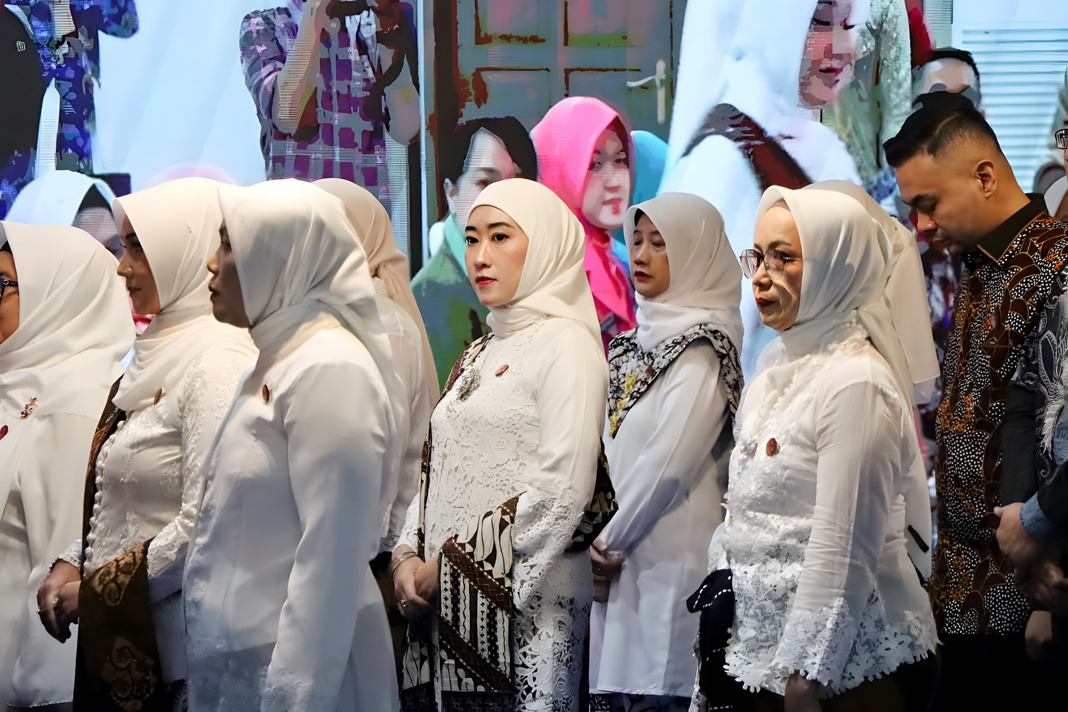 PELANTIKAN - Inggit Soraya saat dilantik sebagai Ketua Dekranasda Kota Pekalongan untuk periode kedua di Gedung Gradika Bhakti Praja, Semarang, Kamis (17/4/2025)