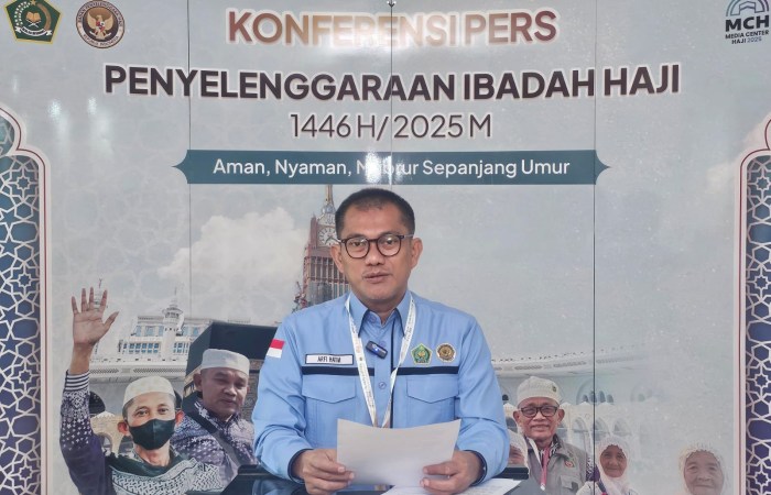 BUS Shalawat : Sekretaris Dirjen PHU Kemenag, Arfi Hatim menginformasikan, layanan bus shalawat akan dihentikan sementara mulai Minggu, 5 Zulhijjah 1446 H atau 1 Juni 2025, pukul 12.00 WAS.
