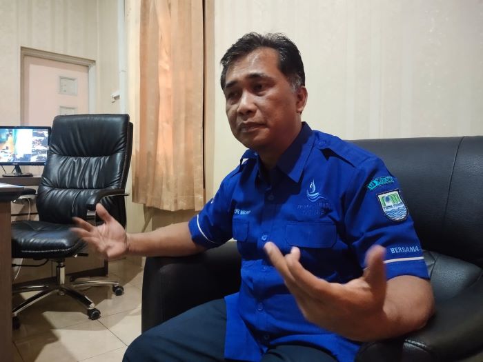 Direktur PDAM Tirta Kajen Kabupaten Pekalongan Nur Wachid.