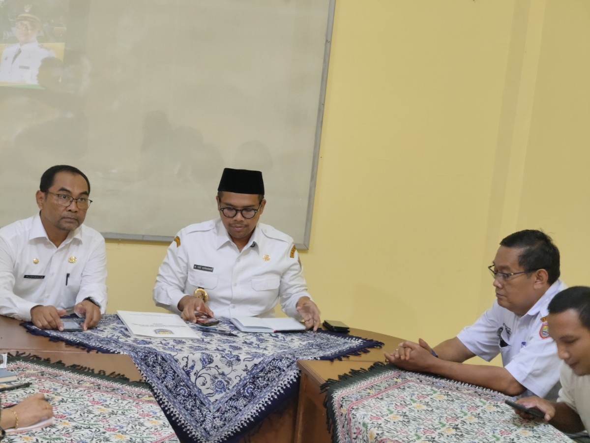 PENYELESAIAN MASALAH: Bupati Batang M Faiz Kurniawan saat menyampaikan hasil audit internal RSUD Batang oleh Inspektorat Daerah Kabupaten Batang.