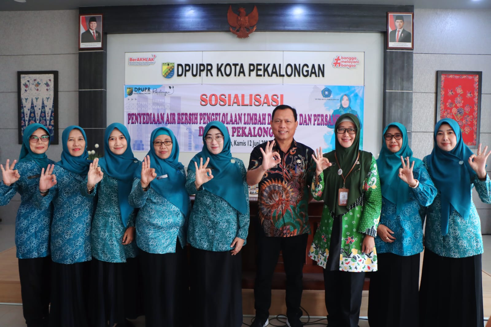 KERJASAMA - TP PKK Kota Pekalongan dan DPUPR sepakat kampanyekan pentingnya sanitasi dan air bersih bagi rumah tangga, di Aula kantor DPUPR pada Kamis, (12/6/2025).