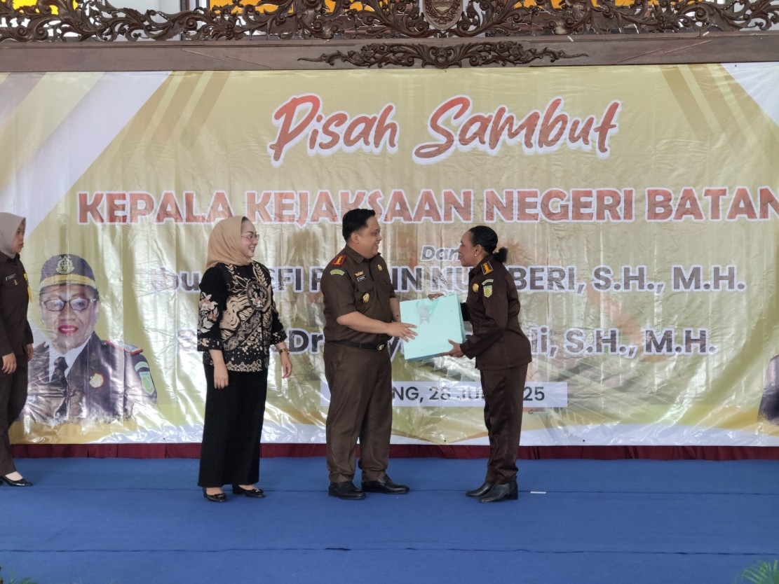 PISAH SAMBUT: Suasana pisah sambut kepala Kejaksaan Negeri Batang di Pendopo Kabupaten Batang.