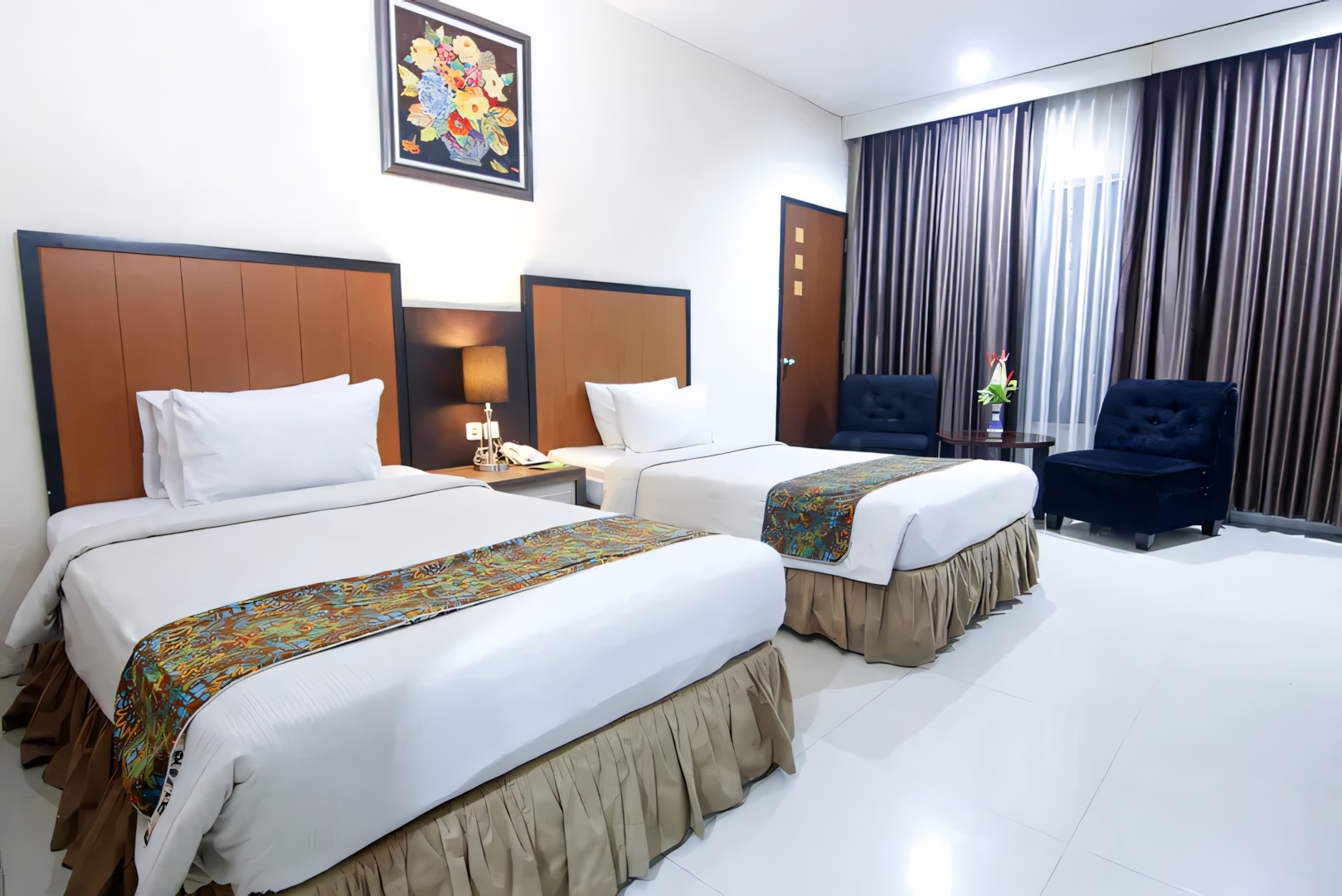 MEWAH - Penampakan kamar di Hotel Parkside Mandarin Pekalongan.