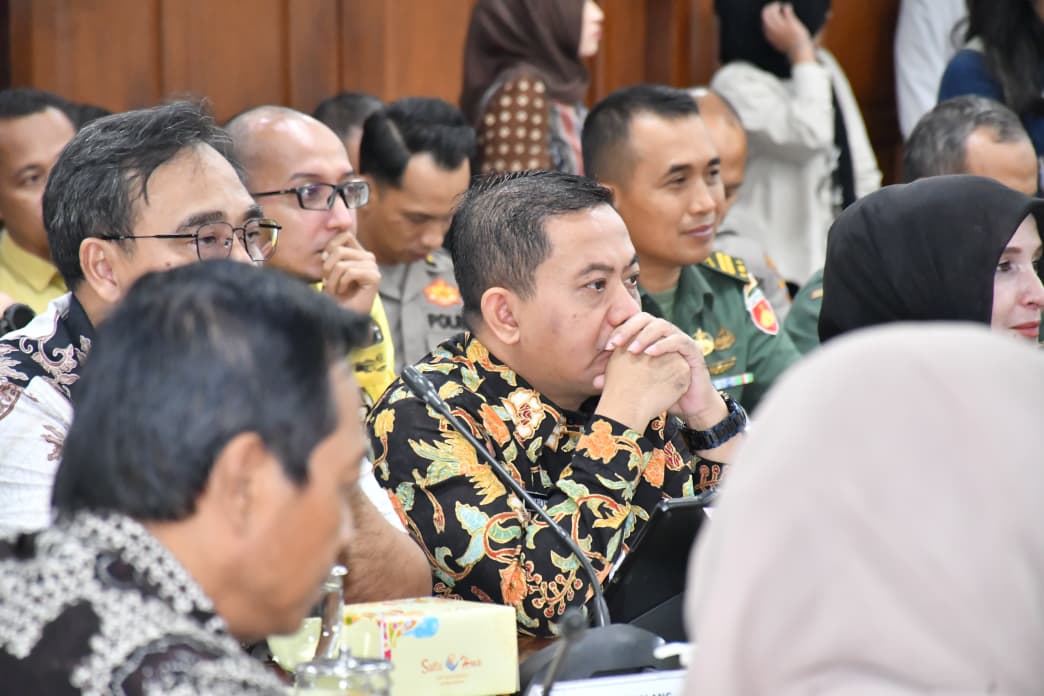 MBG: Wakil Bupati Pekalongan Sukirman saat mengikuti Rapat Koordinasi Percepatan Program MBG bersama Gubernur Jateng, di Semarang, Kamis (31/7/2025) lalu.