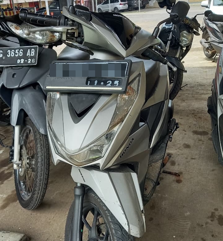 KRIMINAL: Sepeda motor yang ditinggal kabur oleh pelaku.