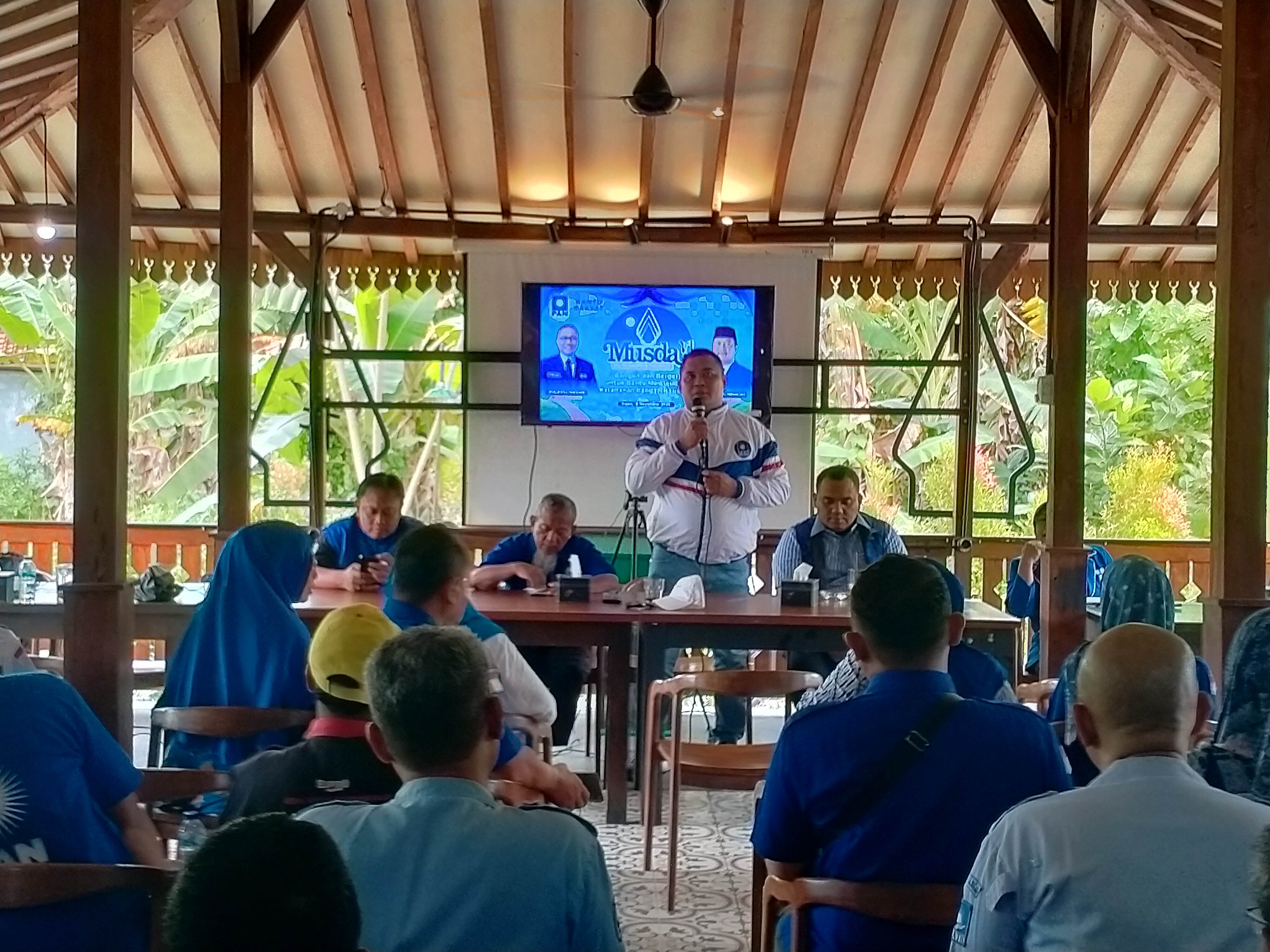 PARPOL: Ahmad Muzaki saat berbicara di Musda VI DPD PAN Kabupaten Pekalongan, Sabtu (15/11/2025).