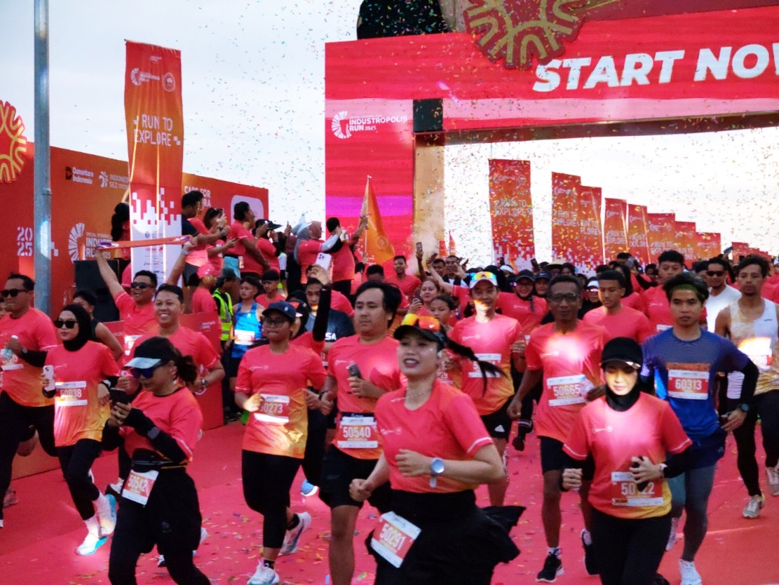 OLAHRAGA: Para pelari saat menjajal jalur lari dalam event Industropolis Run 2025.