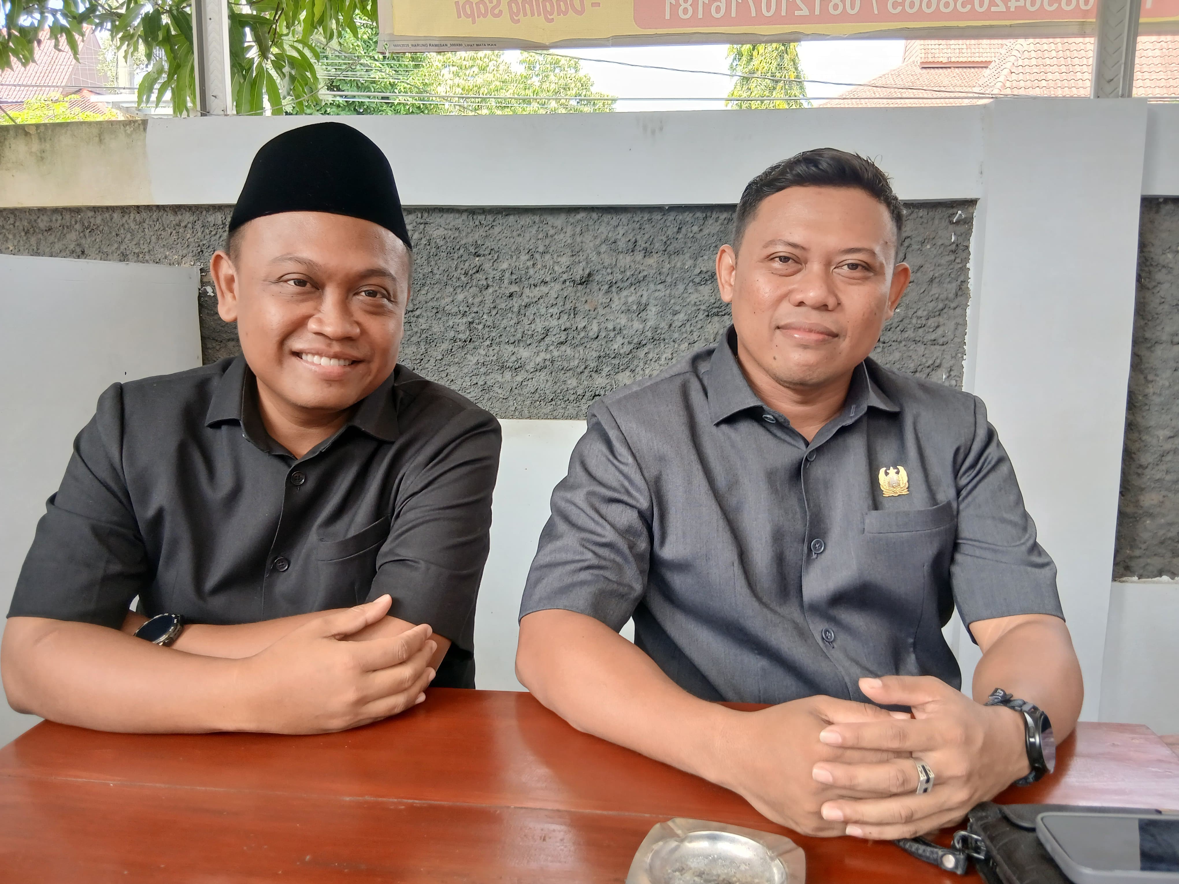 FOTO: Wakil Ketua DPRD Kabupaten Pekalongan Ahmad Ridhowi (kiri) dan Ruben R. Prabu Faza (kanan).