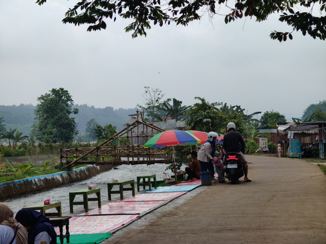 Destinasi wisata kuliner sego megono Pandansari.
