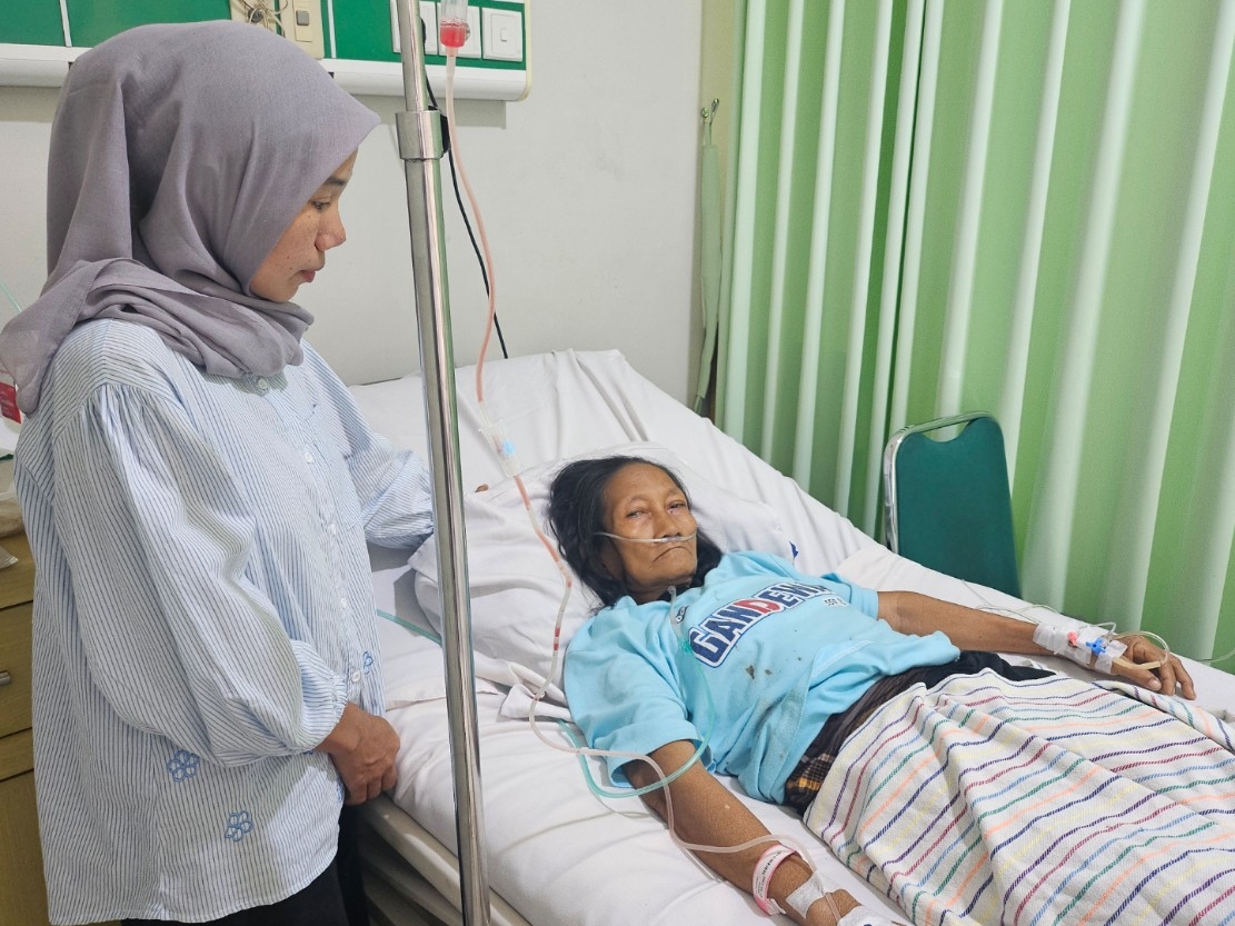 Pasien saat mendapatkan perawatan dengan menggunakan layanan BPJS Kesehatan.