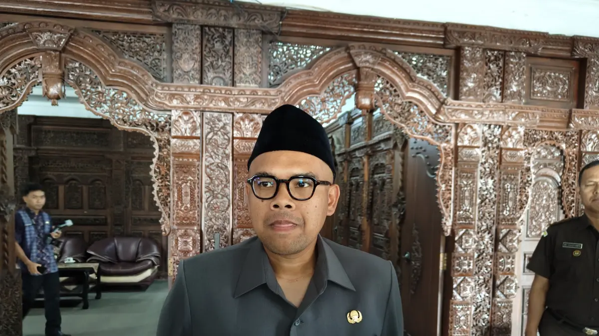 Bupati Batang M Faiz Kurniawan (RIYAN FADLI/JAWA POS METRO PEKALONGAN)