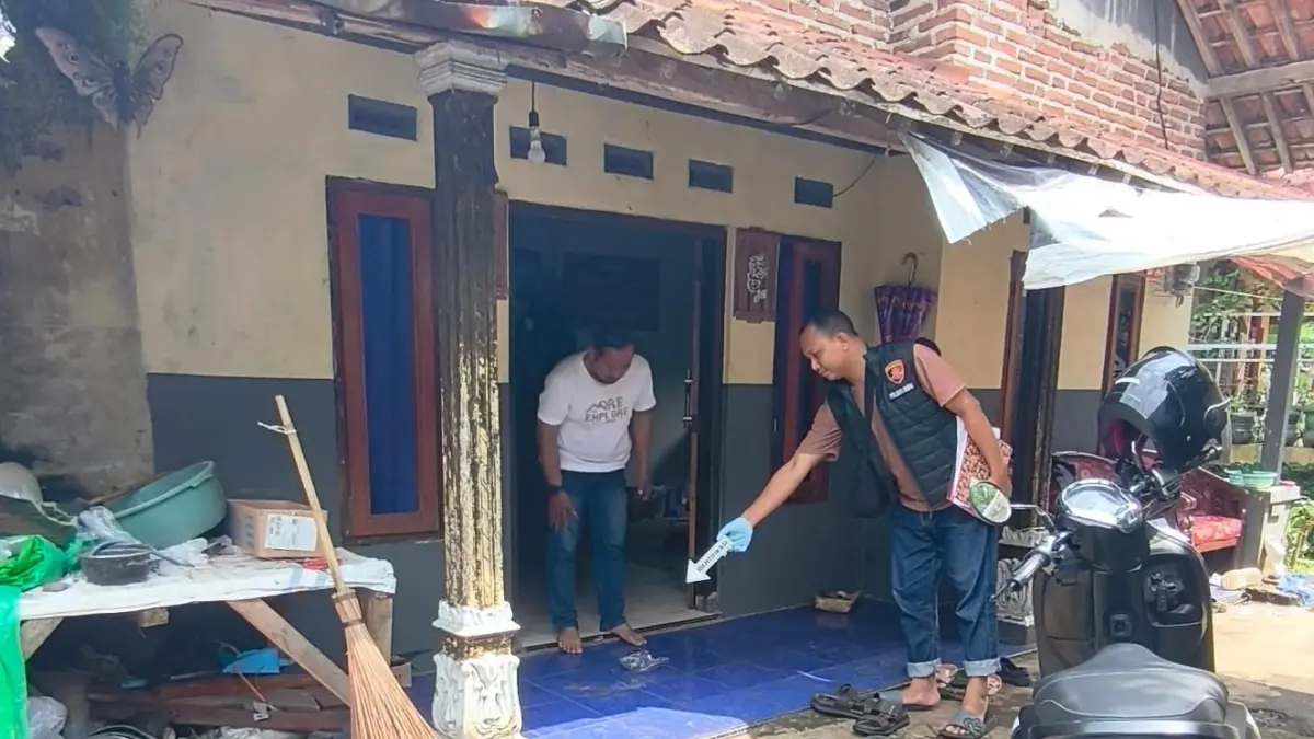 KEMBALI TERJADI: Kondisi korban, saat ini dirawat di RSI Muhammadiyah Pekajangan, Kabupaten Pekalongan, akibat ledakan mercon. (DOK. POLRES PEKALONGAN)