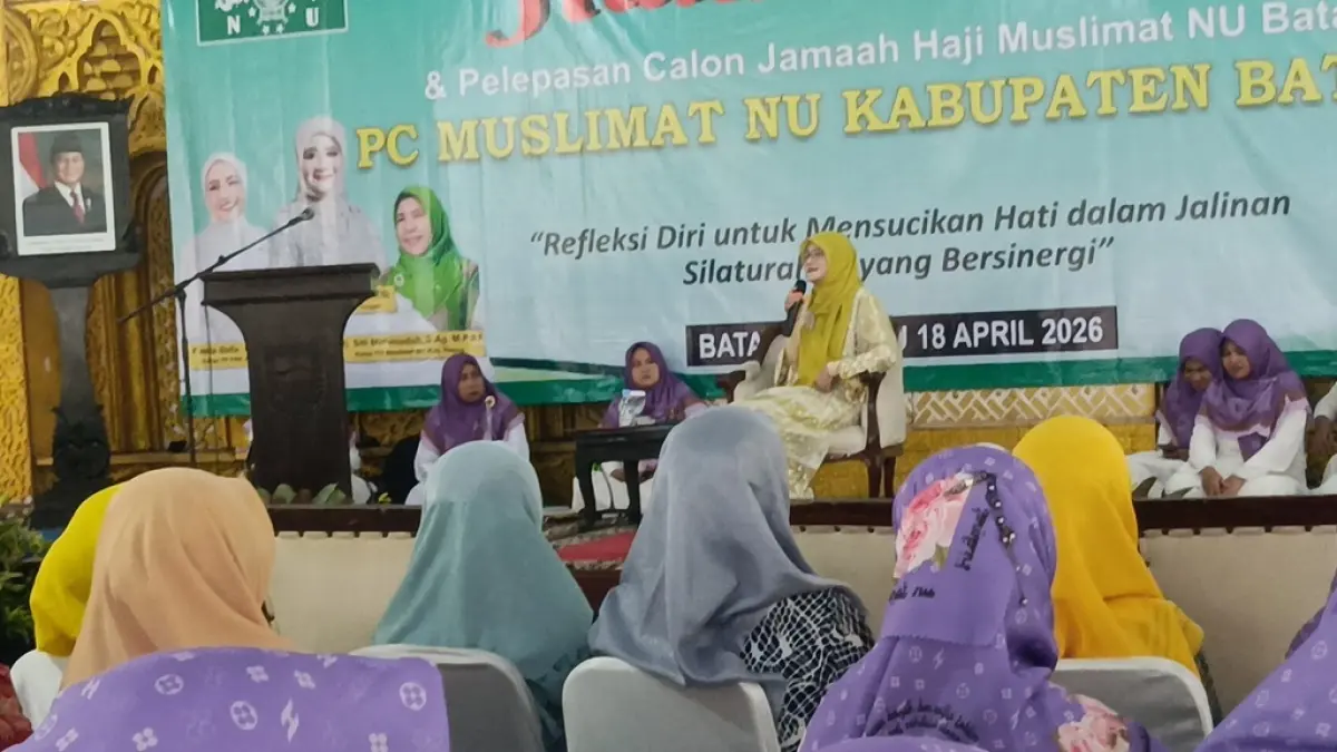 HALAL BI HALAL : Ketua BKOW Wilayah Jateng Nawal Arafah Yasin menghadiri Halal bihalal PC Muslimat NU, di Pendopo Kabupaten Batang, Sabtu 18 April 2026. (DOK. MUSLIMAT NU BATANG)