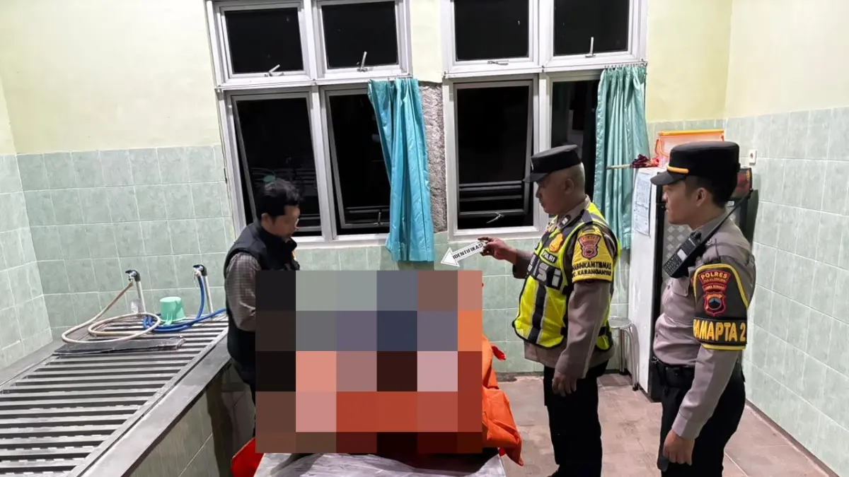 GEGERKAN WARGA : Korban setelah dievakuasi dan dilarikan ke rumah sakit. (DOK. POLRES PEKALONGAN)