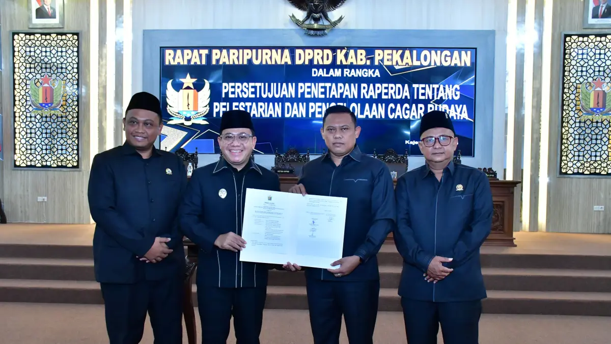 SETUJU: Pemkab Pekalongan dan DPRD akhirnya menyetujui Raperda Pelestarian dan Pengelolaan Cagar Budaya, Rabu (13/5/2026). 