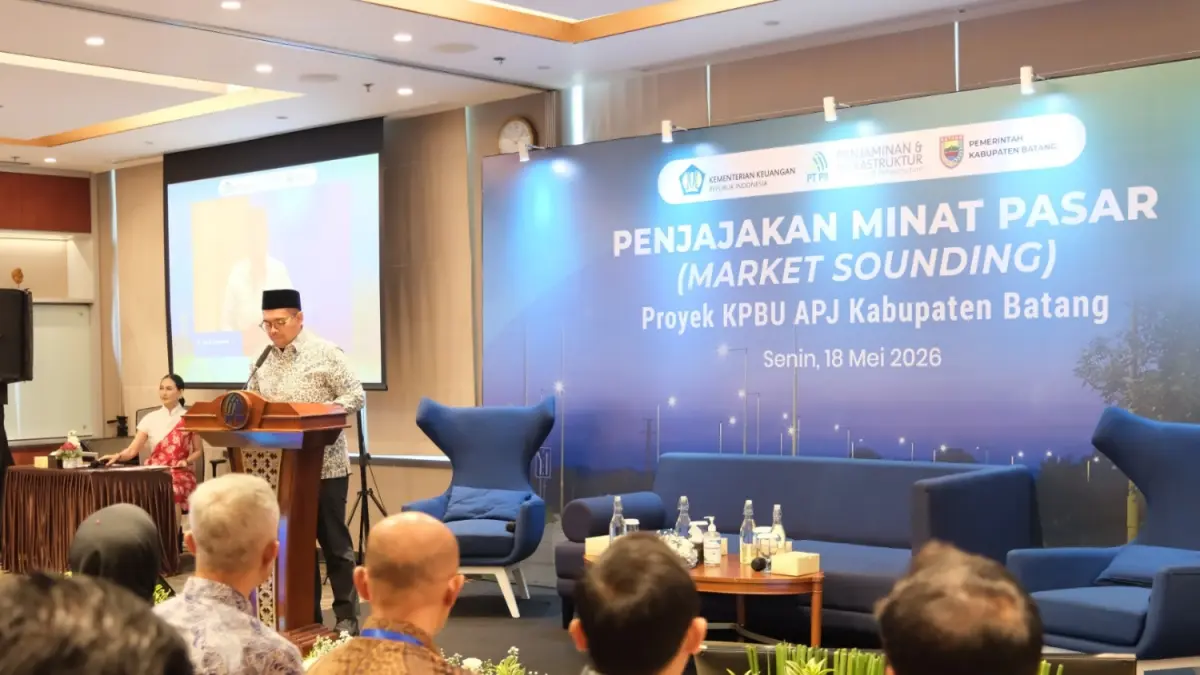 BATANG TERANG: Bupati Batang, M Faiz Kurniawan saat memimpin langsung market sounding proyek Kerja Sama Pemerintah dengan Badan Usaha Alat Penerangan Jalan Umum (KPBU APJU)