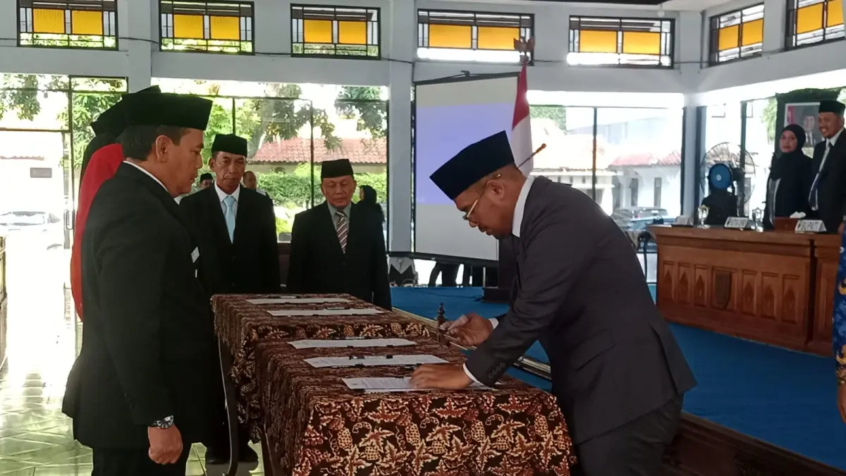 PELANTIKAN: Suasana pelantikan pejabat di lingkungan Pemkab Batang.