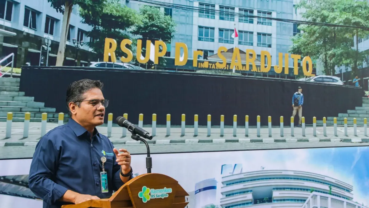 SAMBUTAN : Direktur Layanan Operasional RSUP Dr. Sardjito Yogyakarta Riat El Khair menyampaikan sambutan saat acara Ceremony Gas In di RSUP Dr. Sardjito Yogyakarta, Rabu 3 Juni 2026. 