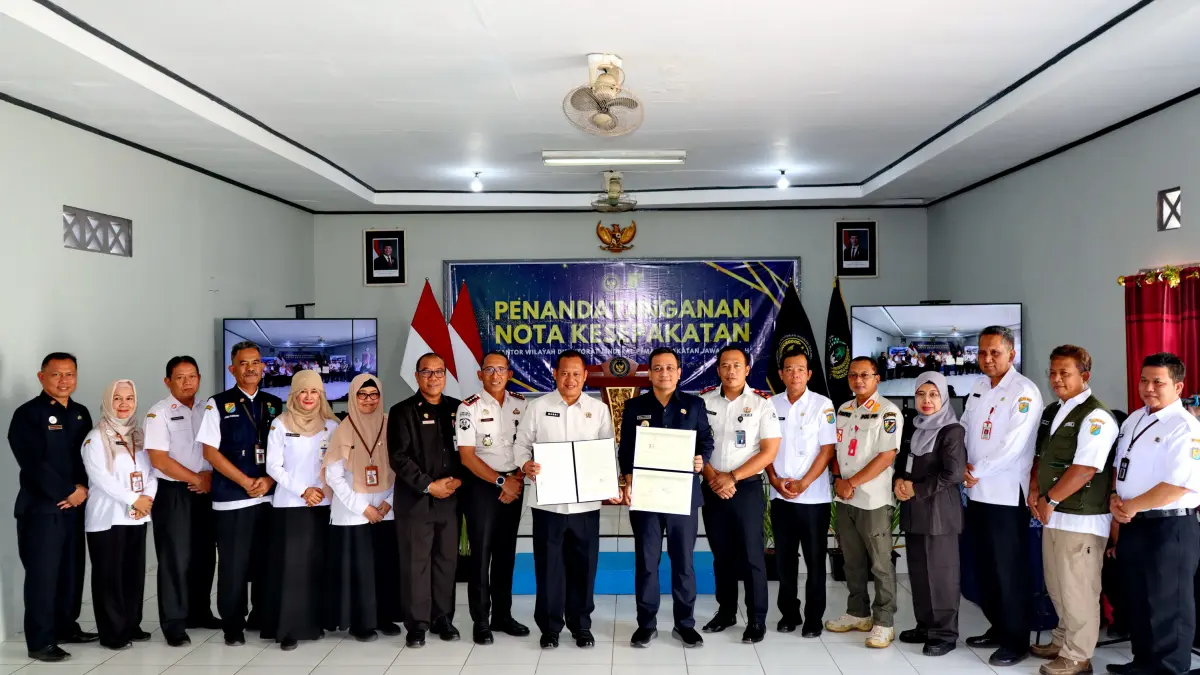 KERJASAMA - Walikota borong pejabatnya untuk tanda tangan Kerjasama dengan Lapas Kelas 2A Pekalongan, pada Rabu (8/7/2026).(Lutfi Hanafi/Jawa Pos Metro Pekalongan)