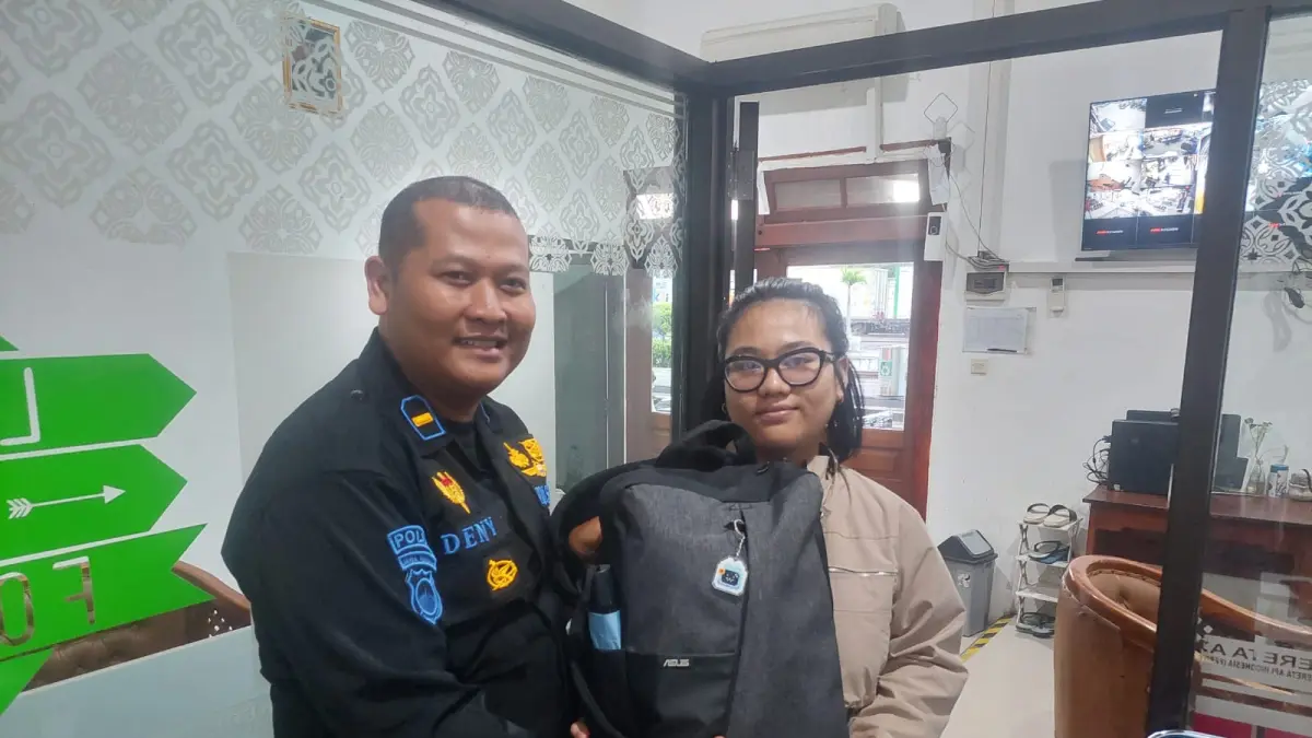 BARANG TERTINGGAL: Ribuan barang ilik pelanggan tertinggal di kereta api maupun area stasiun tersebut selama periode Januari hingga Juni 2026. (ist)