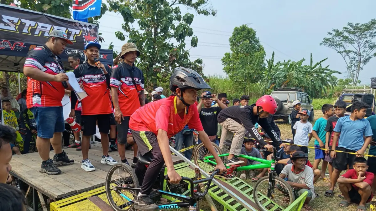 OLAHRAGA: Seputut Drag Race 2026, ajang balap sepeda regional digelar di Wonopringgo, Kabupaten Pekalongan, Jumat (31/7/2026) lalu. 