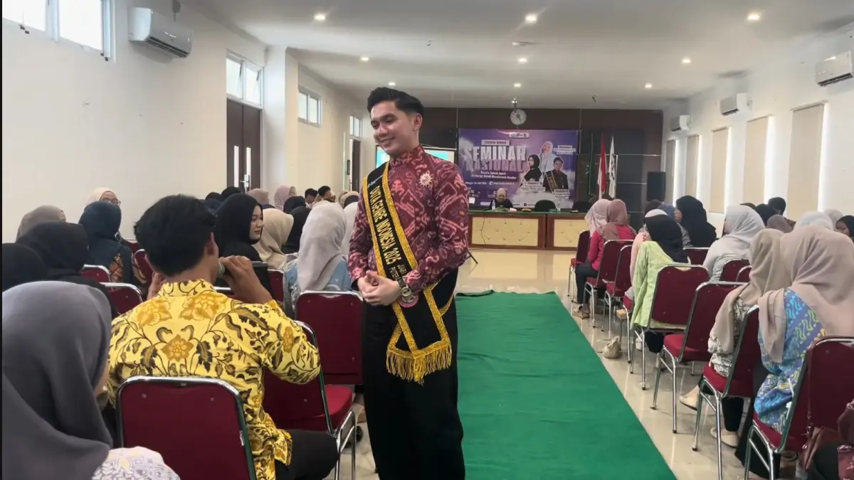 KESETARAAN : Seminar "Great Speak Equal: Berkarya untuk Kesetaraan Gender" dilaksanakan UKM SIGMA UIN KH Abdurrahman Wahid Pekalongan di gedung Fakultas Syariah pada Minggu 26 Juli 2026. (SALWA NAJAHA/JAWA POS METRO PEKALONGAN)