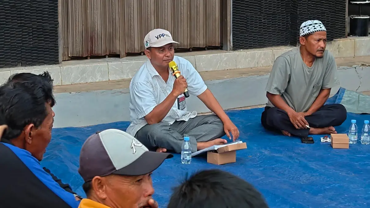 RESES: Wakil Ketua DPRD Kabupaten Pekalongan Sumar Rosul saat melakukan reses di Kecamatan Wonokerto. 