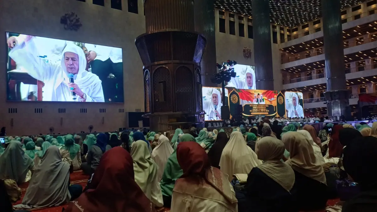 Maulana Habib Luthfi Ajak Generasi Muda Jangan Lupakan Sejarah Perjuangan Bangsa di Masjid Istiqlal