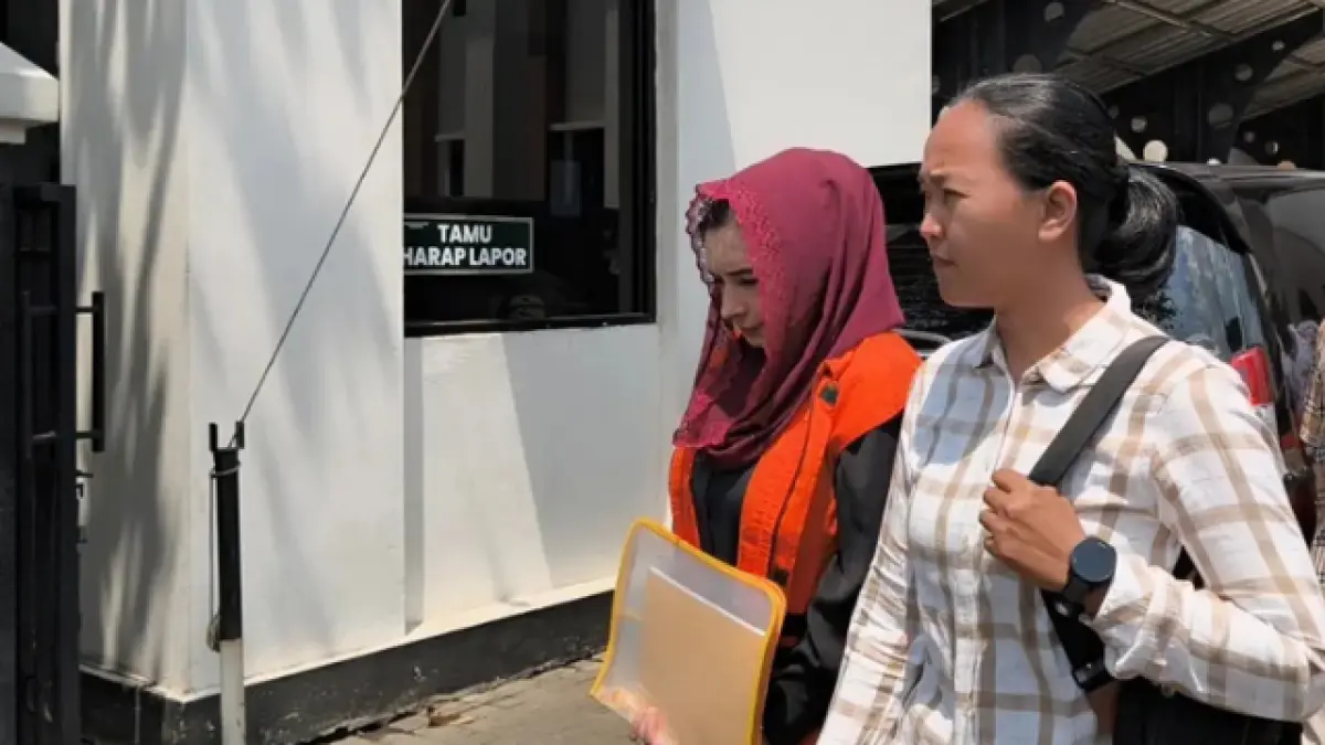 Bupati Pekalongan nonaktif Fadia Arafiq menjalani sidang di Pengadilan Tipikor Semarang, Kamis (3/9/2026). (IDA FADILAH/JAWA POS RADAR SEMARANG)