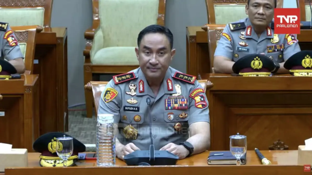 Kepala Badan Narkotika Nasional Komjen Pol  Suyudi Ario Seto saat mengikuti rapat kerja dengan Komisi III DPR RI terkait uji kelayakan dan kepatutan calon Kapolri di ruang rapat Komisi III DPR, Kompleks Parlemen, Senayan, Jakarta, Kamis (1/10/2026). (Tangkapan Layar Youtube/TVR Parlemen)