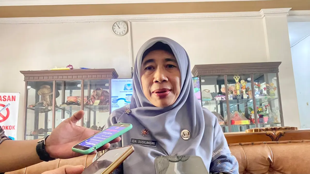 Kepala Dinkes Kabupaten Batang Ida Susilaksmi